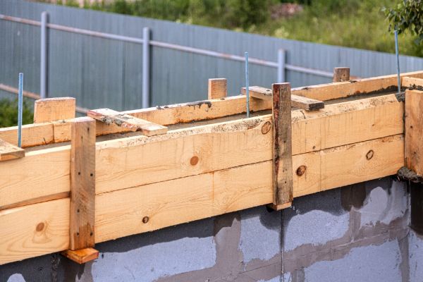 Cost of Poured Wall Construction in Lafayette